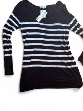 Olive & Oak Black and White Striped Scoop Neck Sweater Tunic